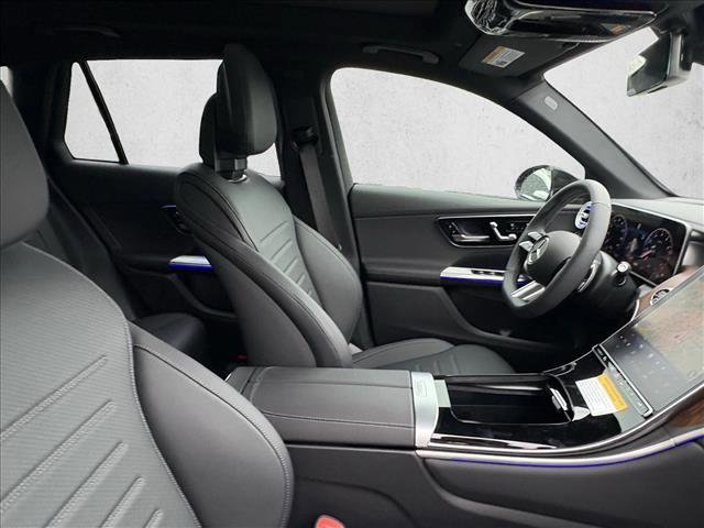 New 2026 Mercedes-Benz GLC 300 image 24