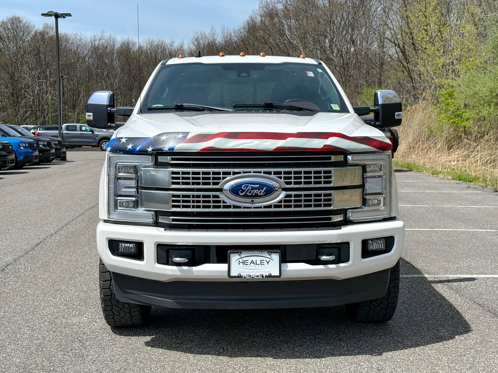 Certified 2019 Ford F250 Platinum w/ Platinum Ultimate Package AWD/4WD image 2