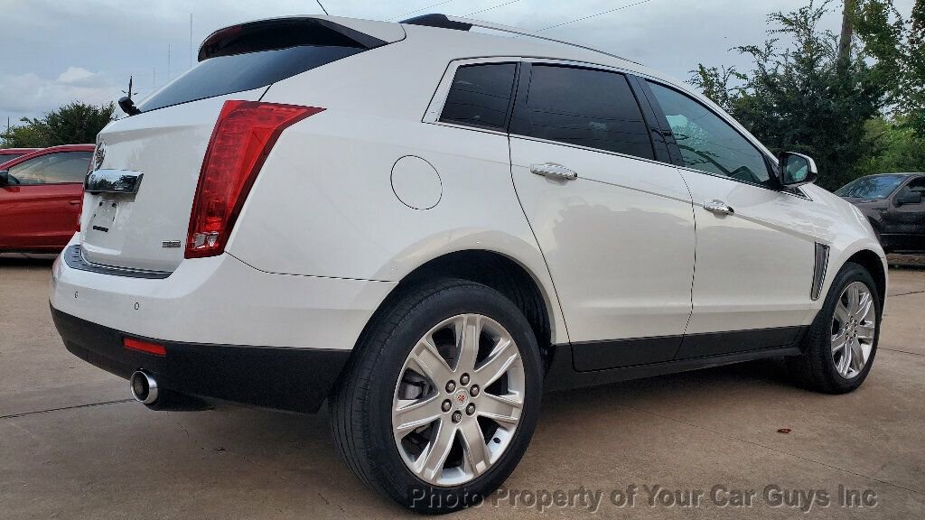 Used 2015 Cadillac SRX Luxury image 13