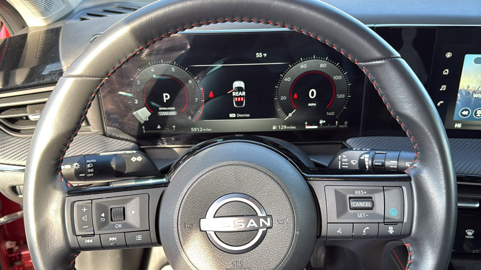 Certified 2025 Nissan Kicks SR image 9