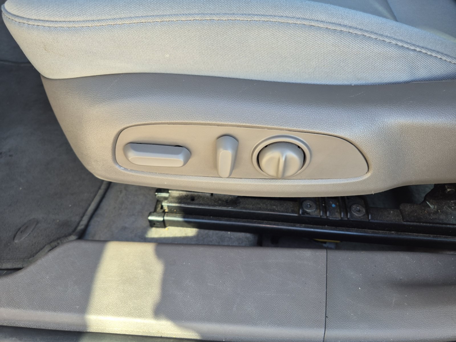 Used 2024 Chevrolet Malibu LT FWD image 13