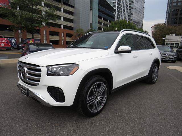 Used 2025 Mercedes-Benz GLS 450 4MATIC image 1