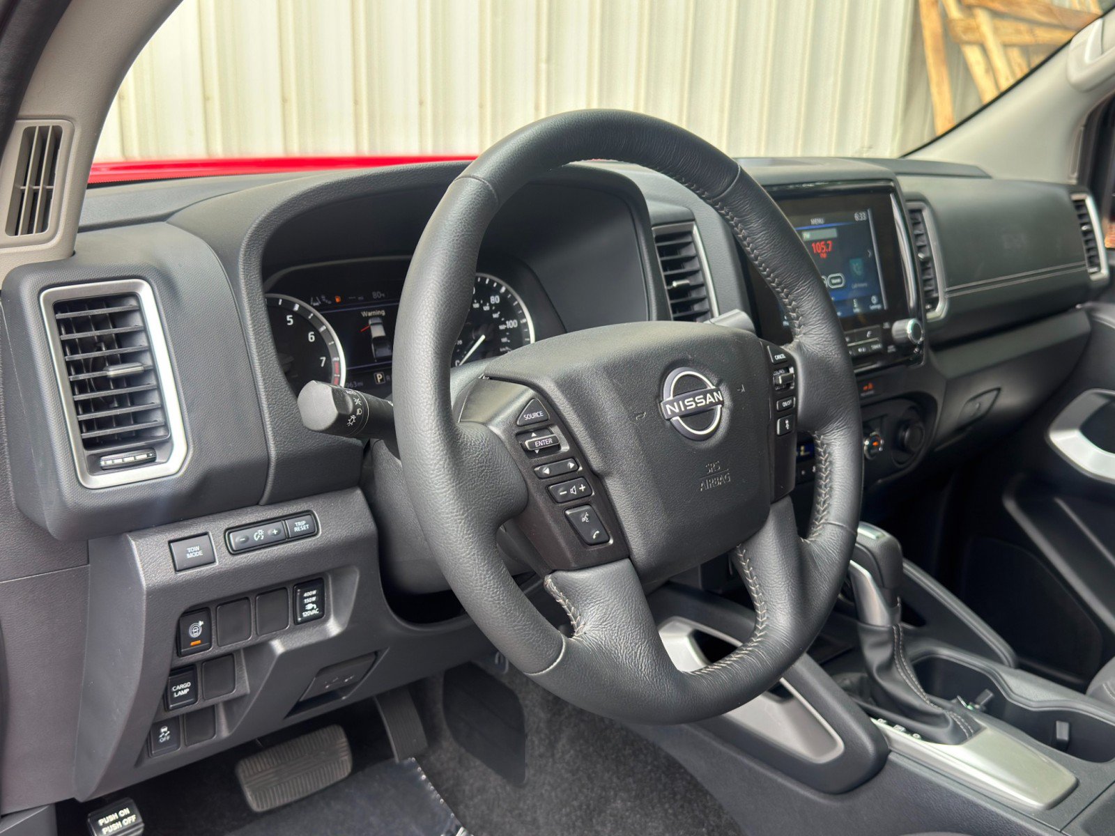 Used 2022 Nissan Frontier SV RWD image 12
