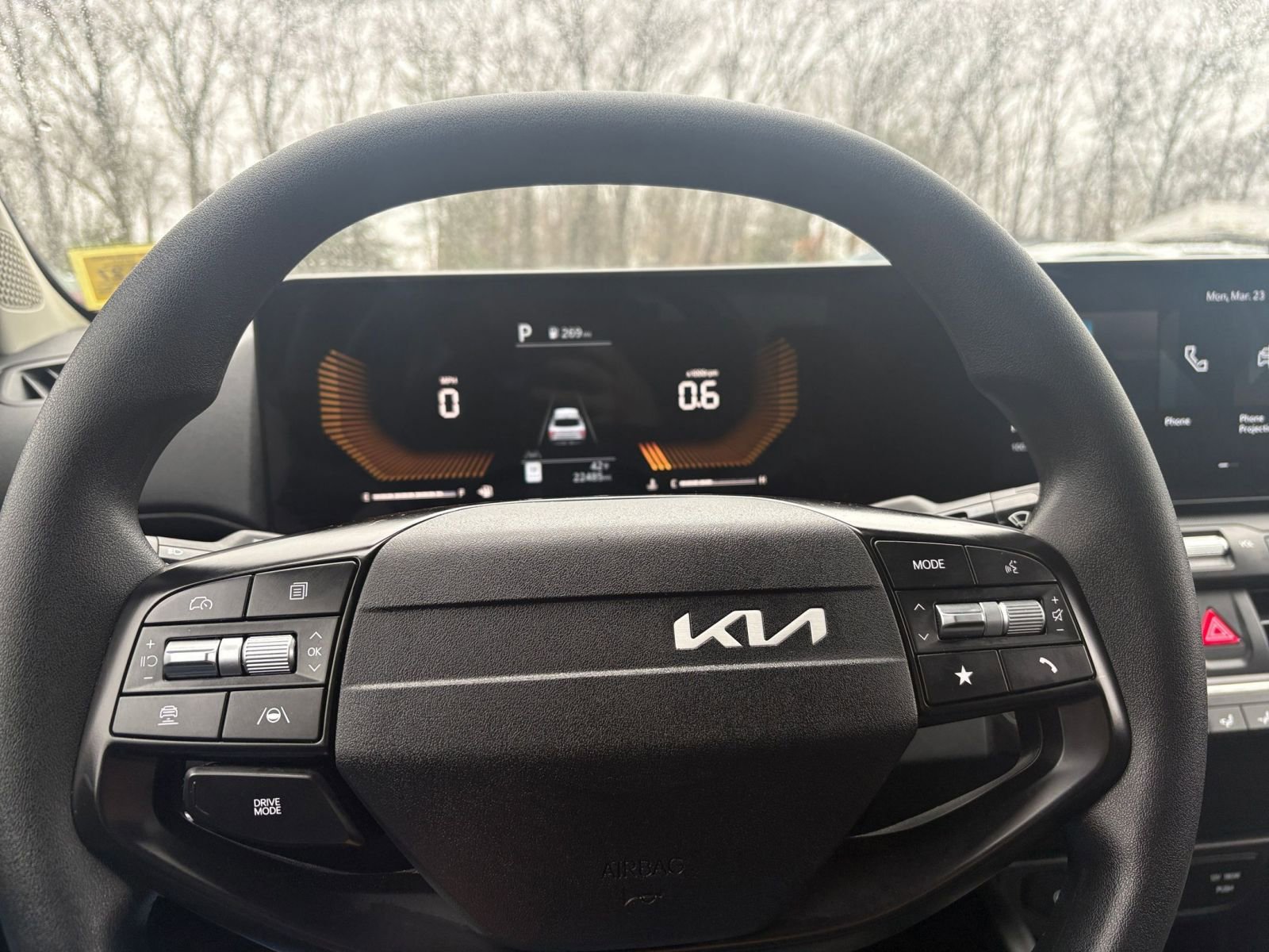 Used 2025 Kia K4 FWD image 25