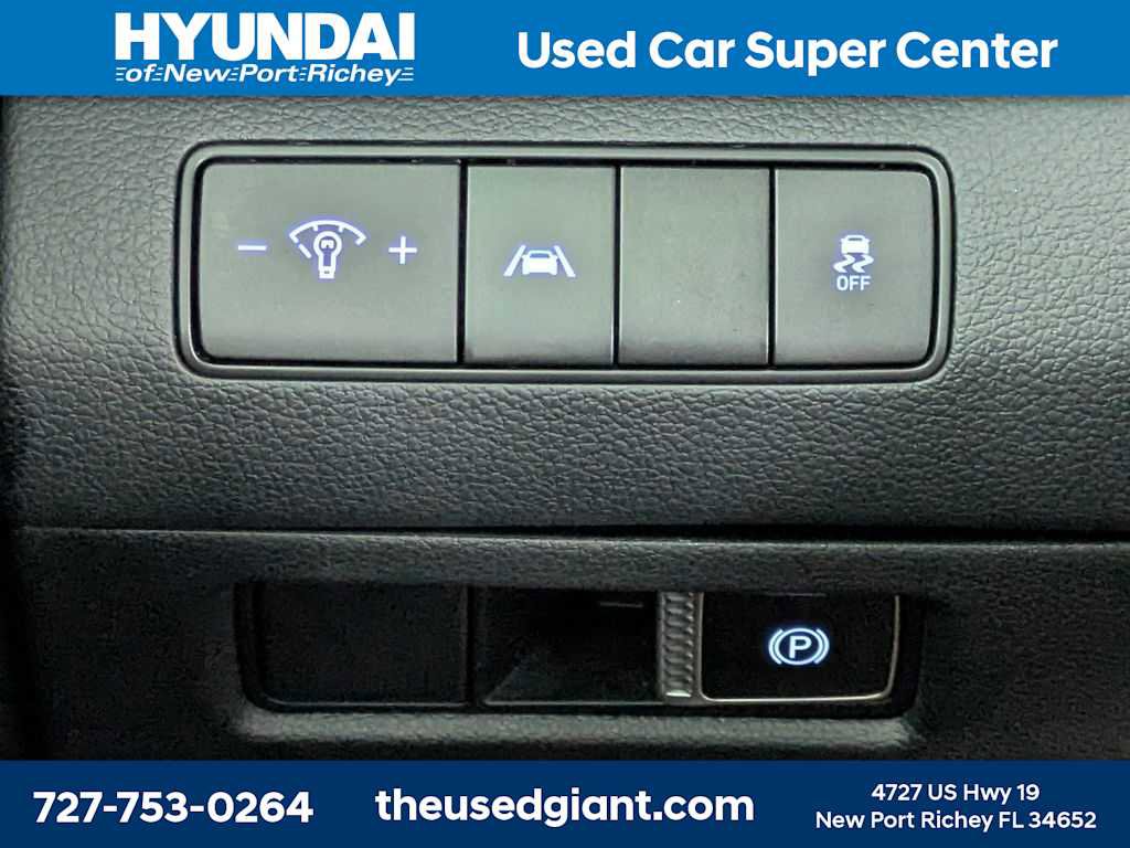 Certified 2022 Hyundai Santa Fe SEL FWD image 29