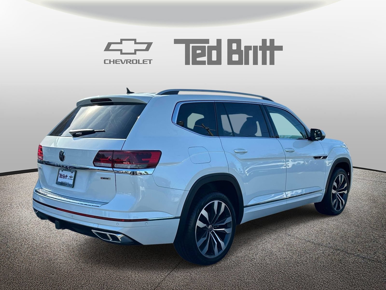 Used 2022 Volkswagen Atlas SEL Premium AWD/4WD image 4