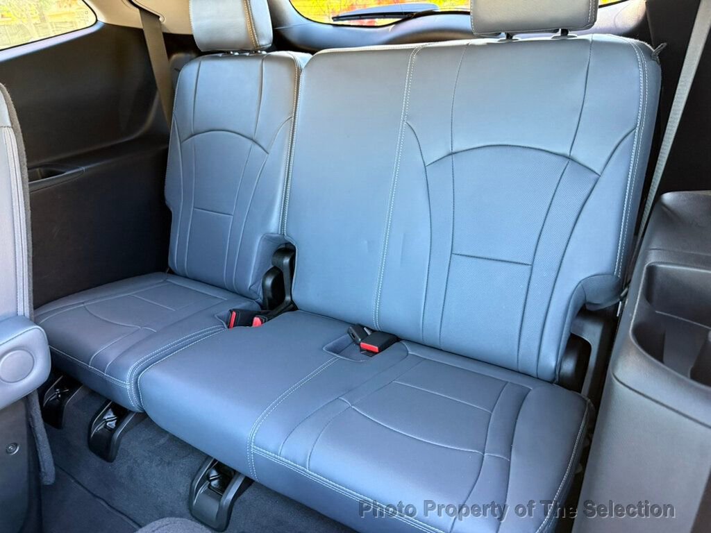 Used 2021 Buick Enclave Premium w/ Sun and Sites Package image 39