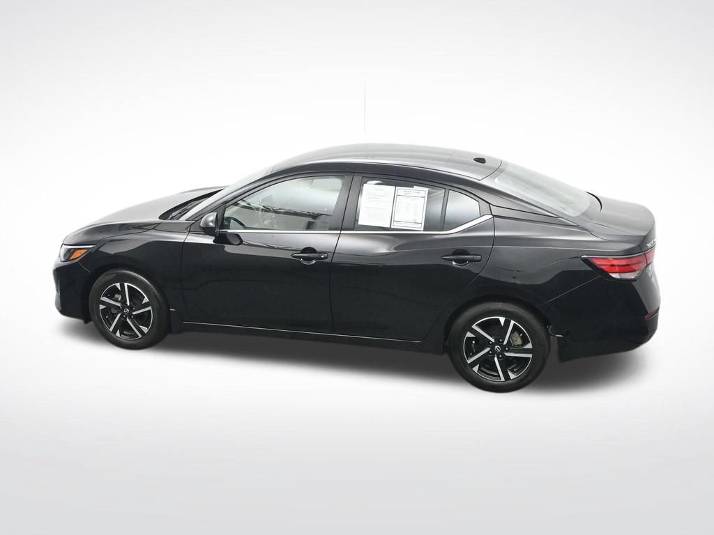 Used 2024 Nissan Sentra SV FWD image 31