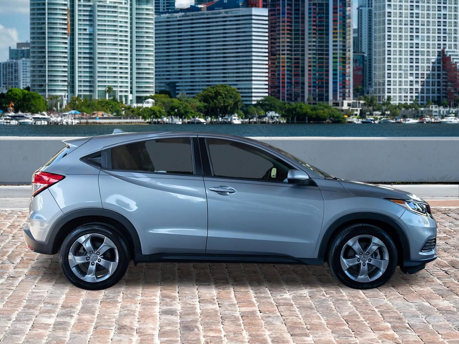 Used 2022 Honda HR-V LX image 10