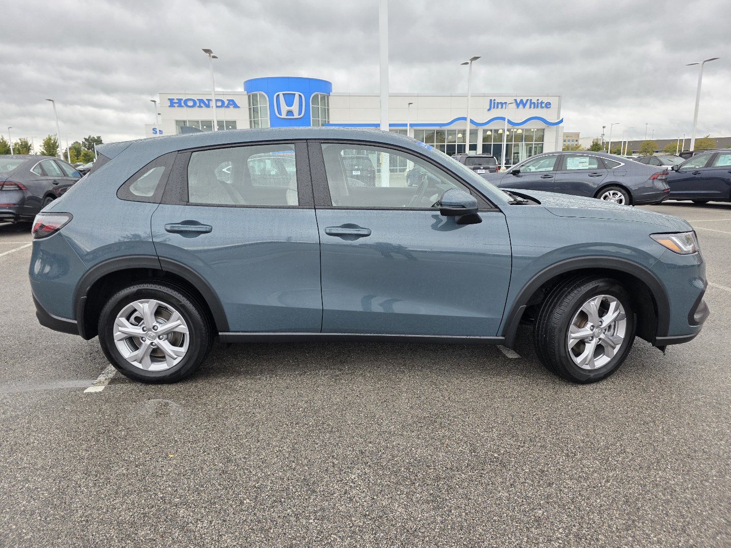 Certified 2024 Honda HR-V LX image 16