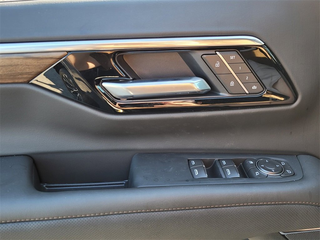 New 2025 Chevrolet Tahoe High Country image 28