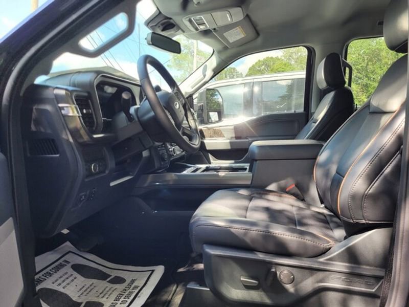New 2025 Ford F350 Lariat w/ Chrome Package image 5