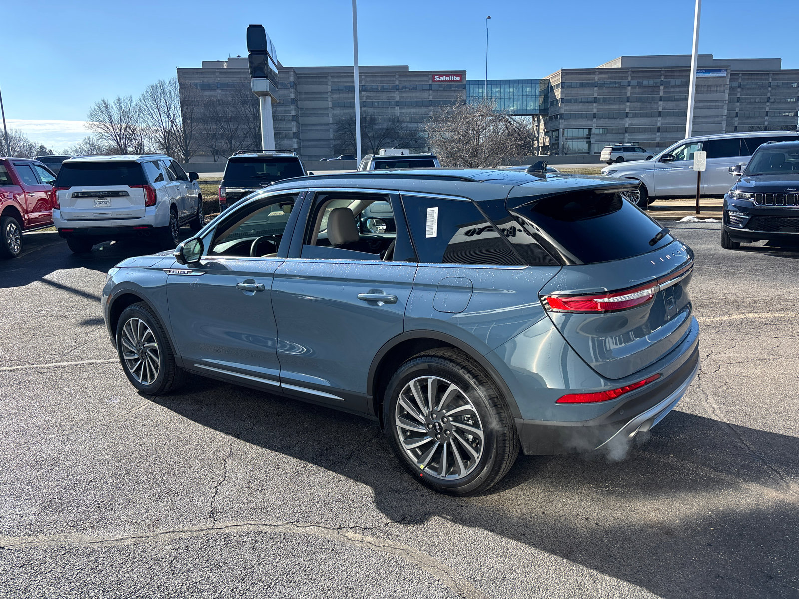 New 2026 Lincoln Corsair Reserve image 5