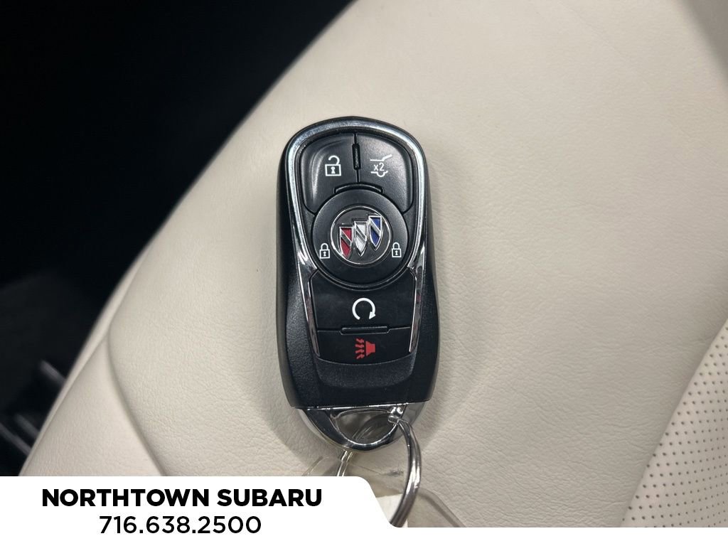 Used 2023 Buick Enclave Premium AWD/4WD image 29