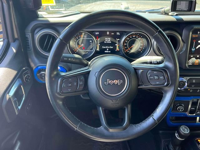 Used 2021 Jeep Gladiator Sport image 15