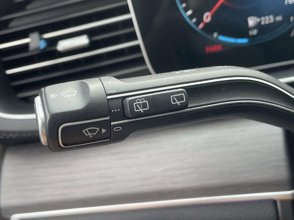 Used 2021 Mercedes-Benz GLS 450 4MATIC image 34