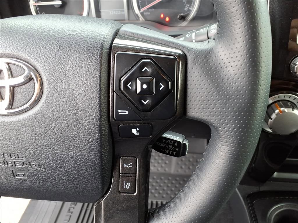 Used 2024 Toyota 4Runner TRD Off-Road image 21