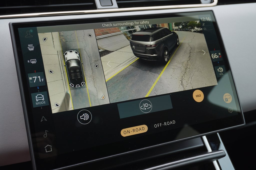 New 2026 Land Rover Range Rover Evoque Hoxton AWD/4WD image 26