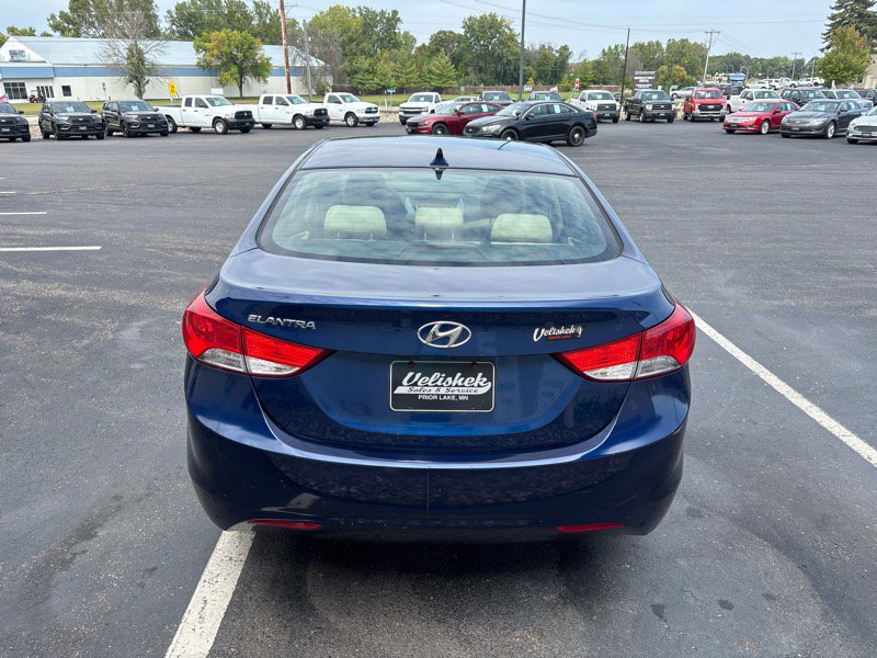 Used 2013 Hyundai Elantra GLS image 4