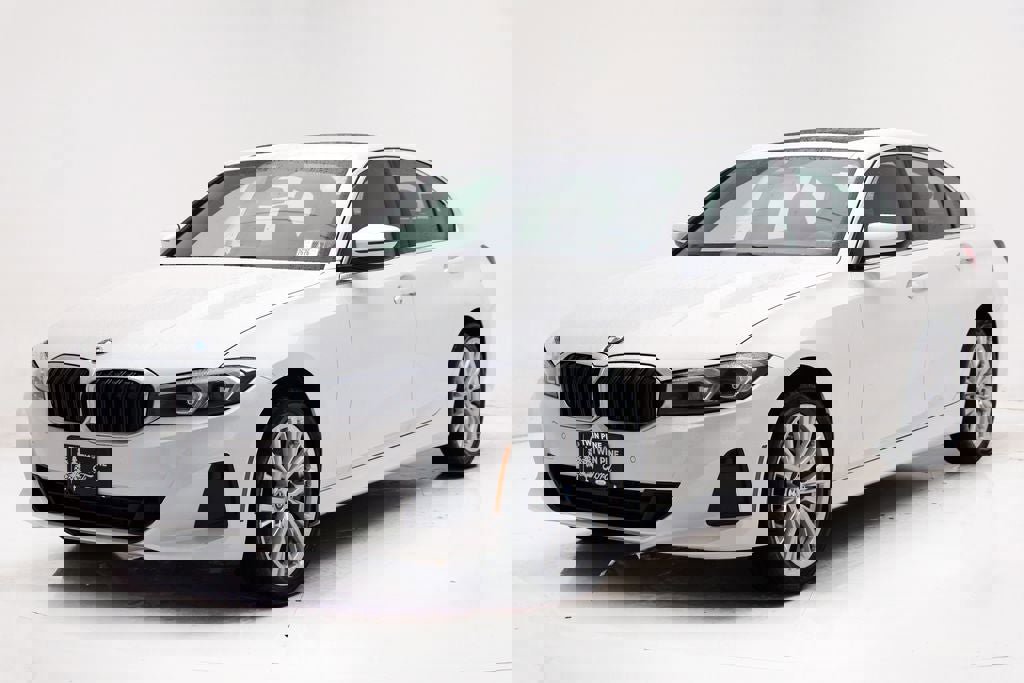 Used 2024 BMW 330i xDrive Sedan w/ Convenience Package video 2