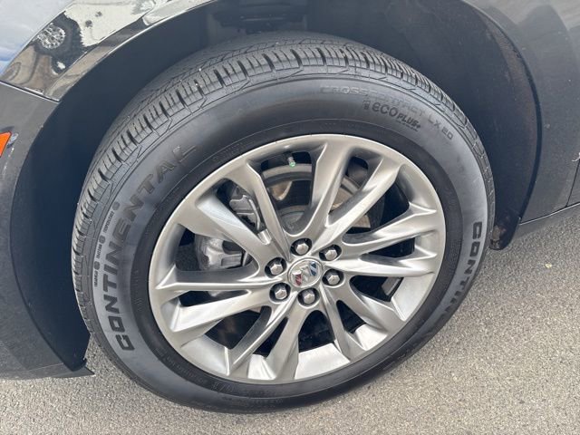 Used 2023 Buick Enclave Avenir image 35