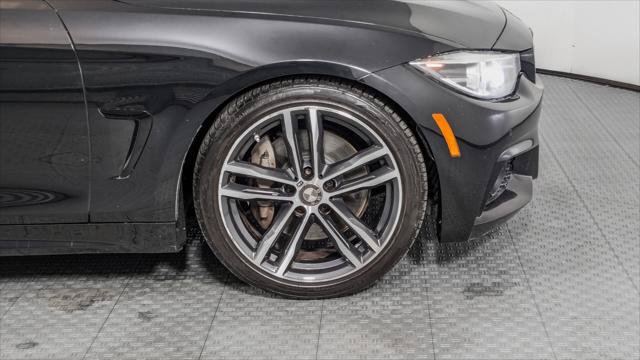 Used 2019 BMW 430i Coupe w/ M Sport Package RWD image 31