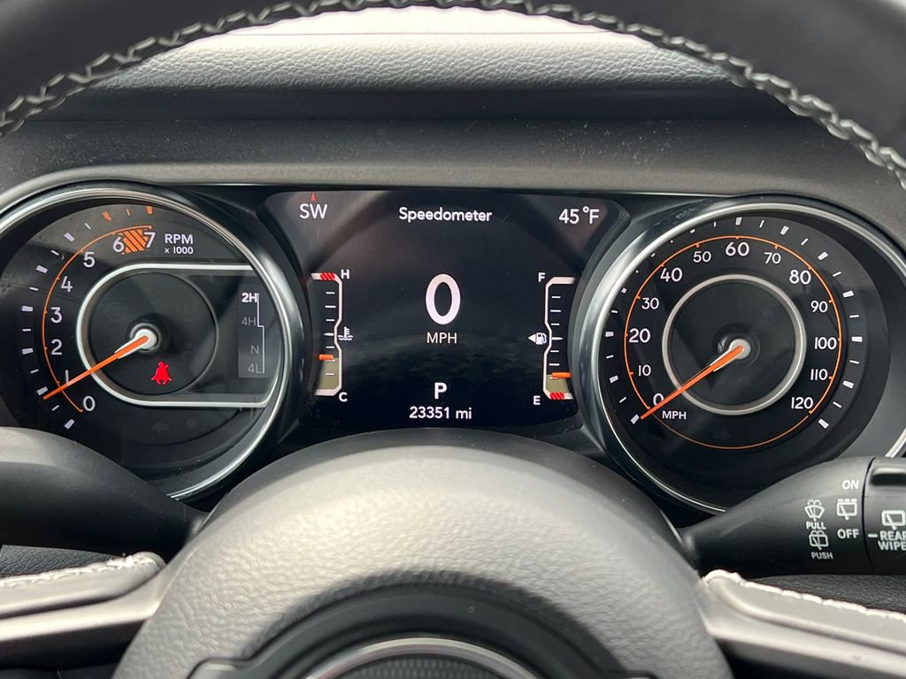 Used 2023 Jeep Wrangler Sport image 18