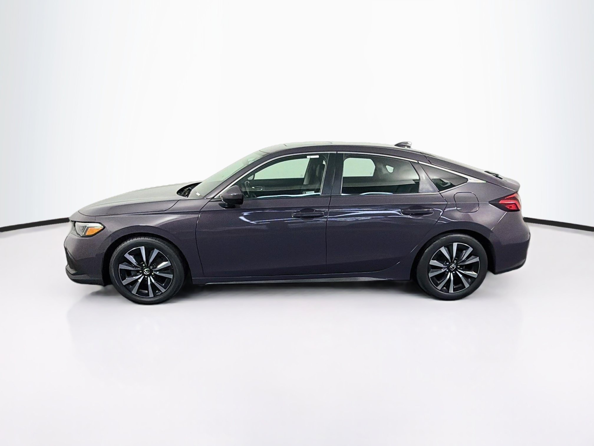 Used 2024 Honda Civic EX-L image 4