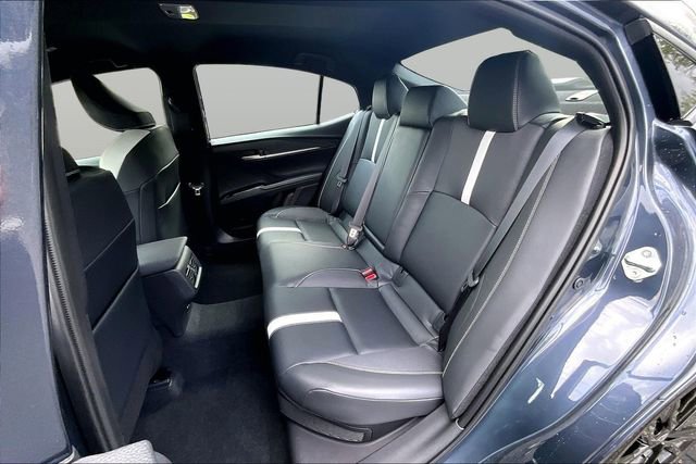 Used 2026 Toyota Camry SE image 25