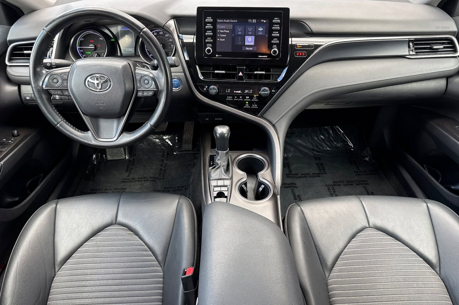 Used 2022 Toyota Camry SE FWD image 17