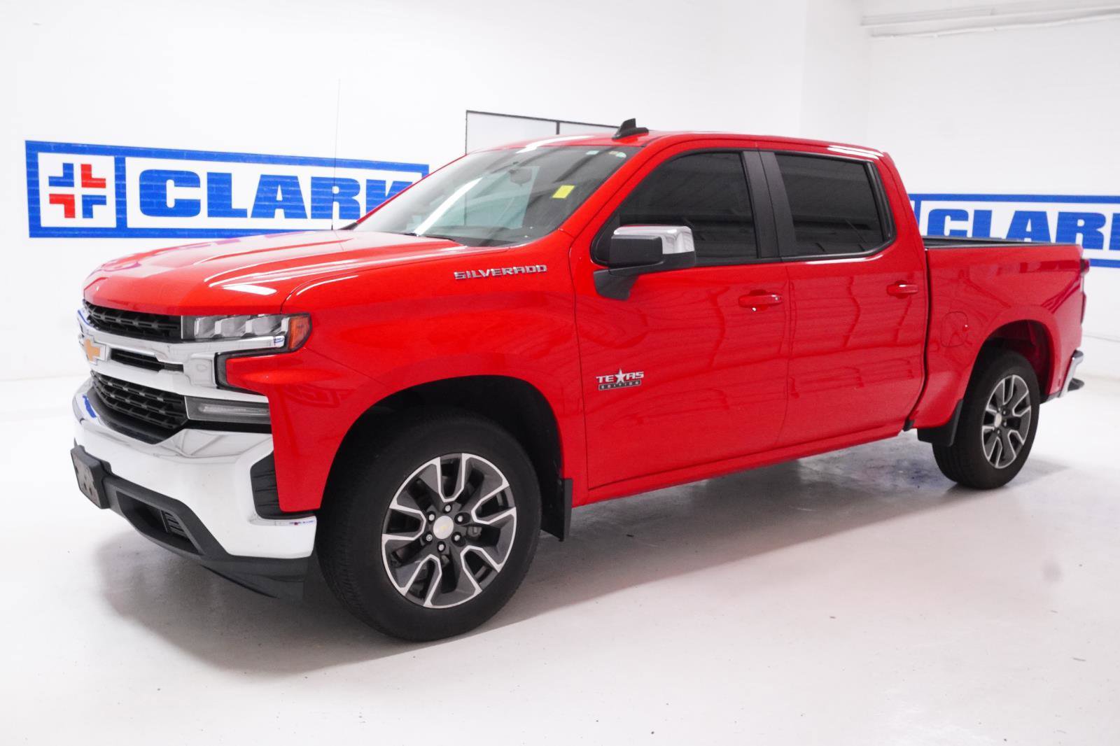 Used 2020 Chevrolet Silverado 1500 LT w/ Texas Edition RWD image 8