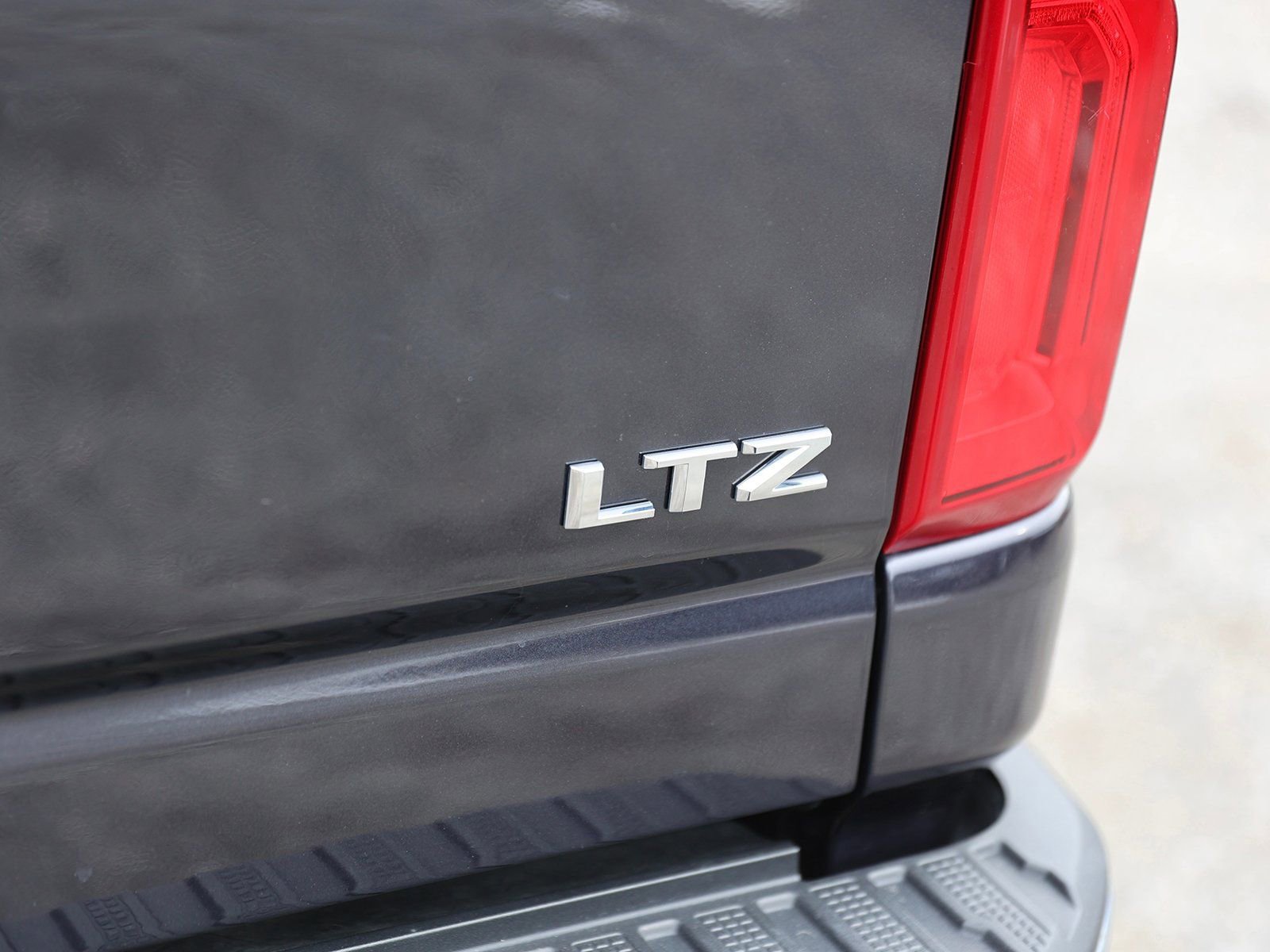 Certified 2024 Chevrolet Silverado 3500 LTZ w/ LTZ Premium Package image 15