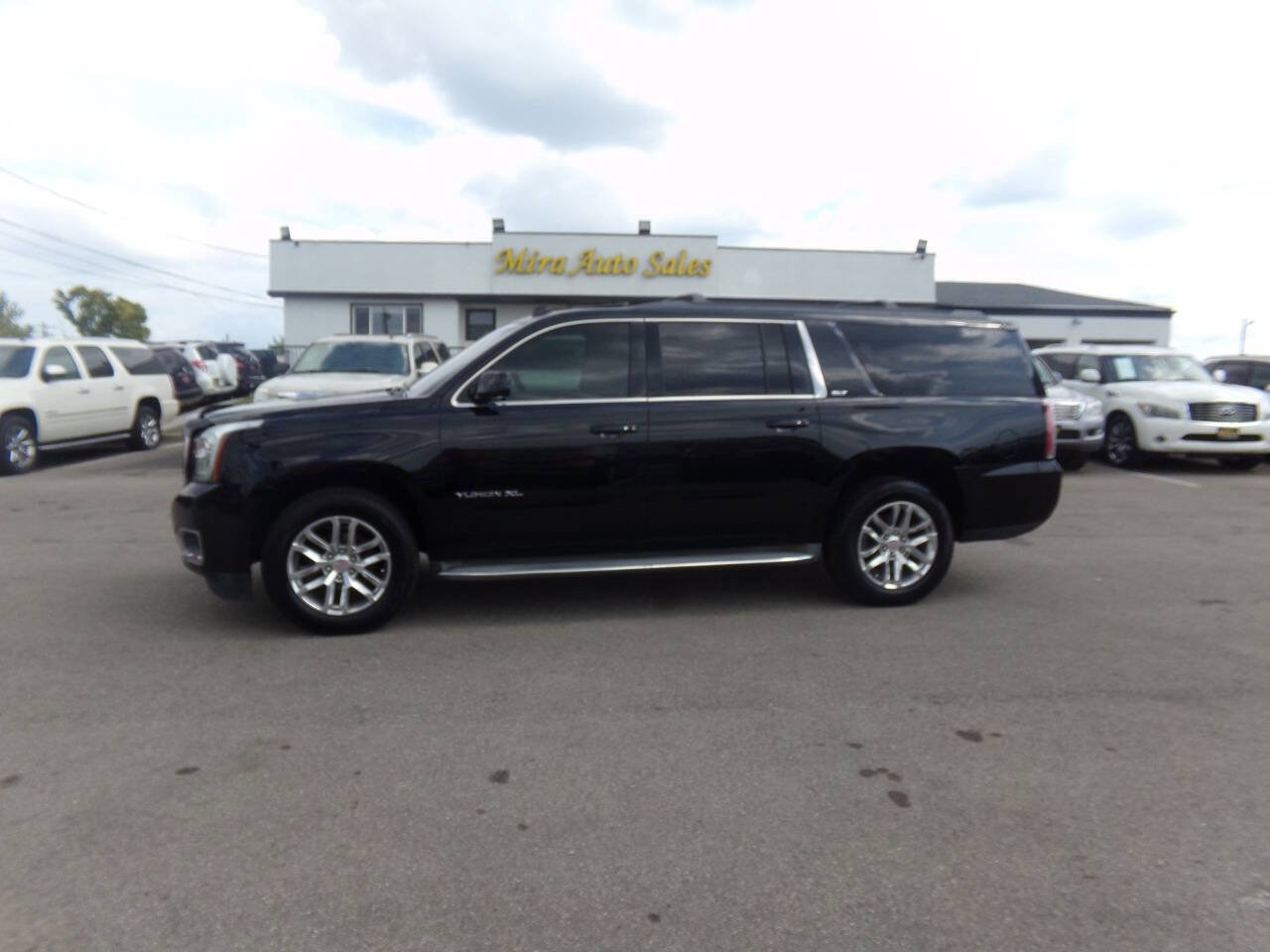 Used 2015 GMC Yukon XL SLT w/ Open Road Package