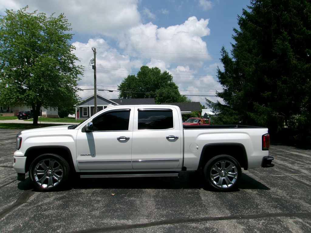 Used 2016 GMC Sierra 1500 Denali w/ Denali Ultimate Package AWD/4WD image 6