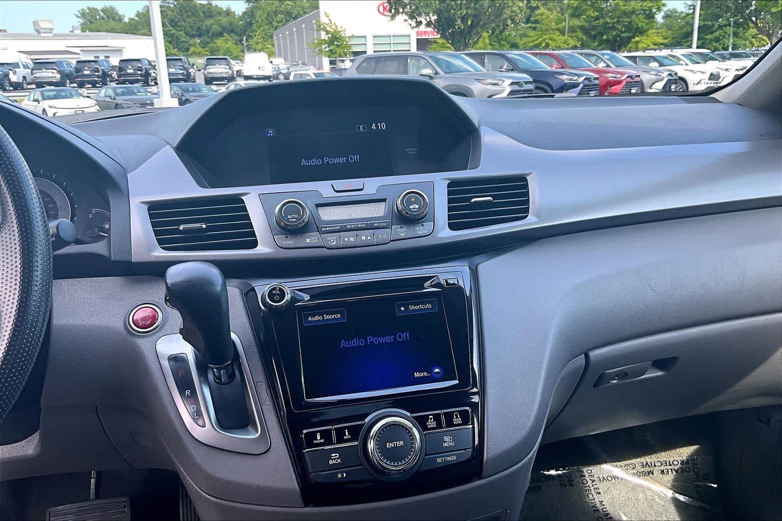 Used 2016 Honda Odyssey SE image 35