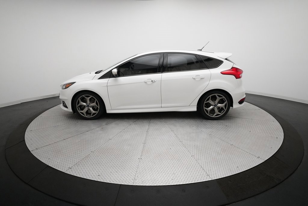 Used 2018 Ford Focus ST image 23