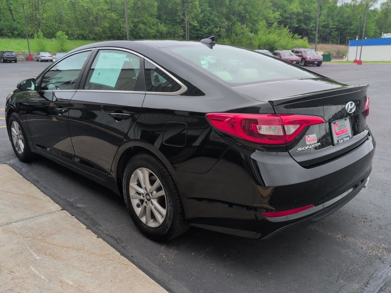 Used 2017 Hyundai Sonata SE FWD image 6