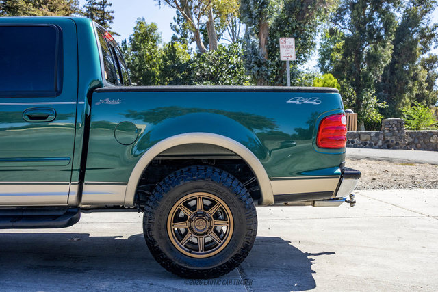 Used 2001 Ford F150 Lariat AWD/4WD image 4