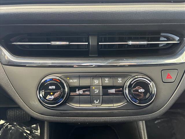 Used 2025 Buick Envista Preferred image 20