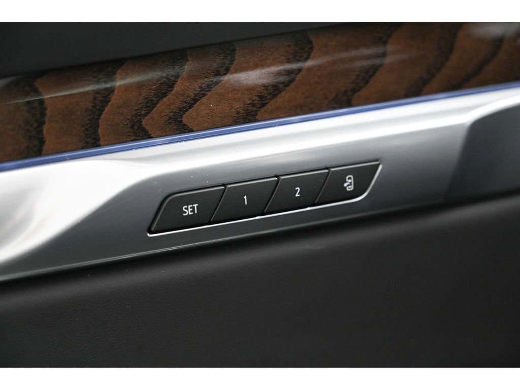 Used 2025 Cadillac Escalade Sport Platinum image 37