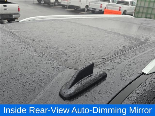 Used 2023 GMC Yukon Denali image 27