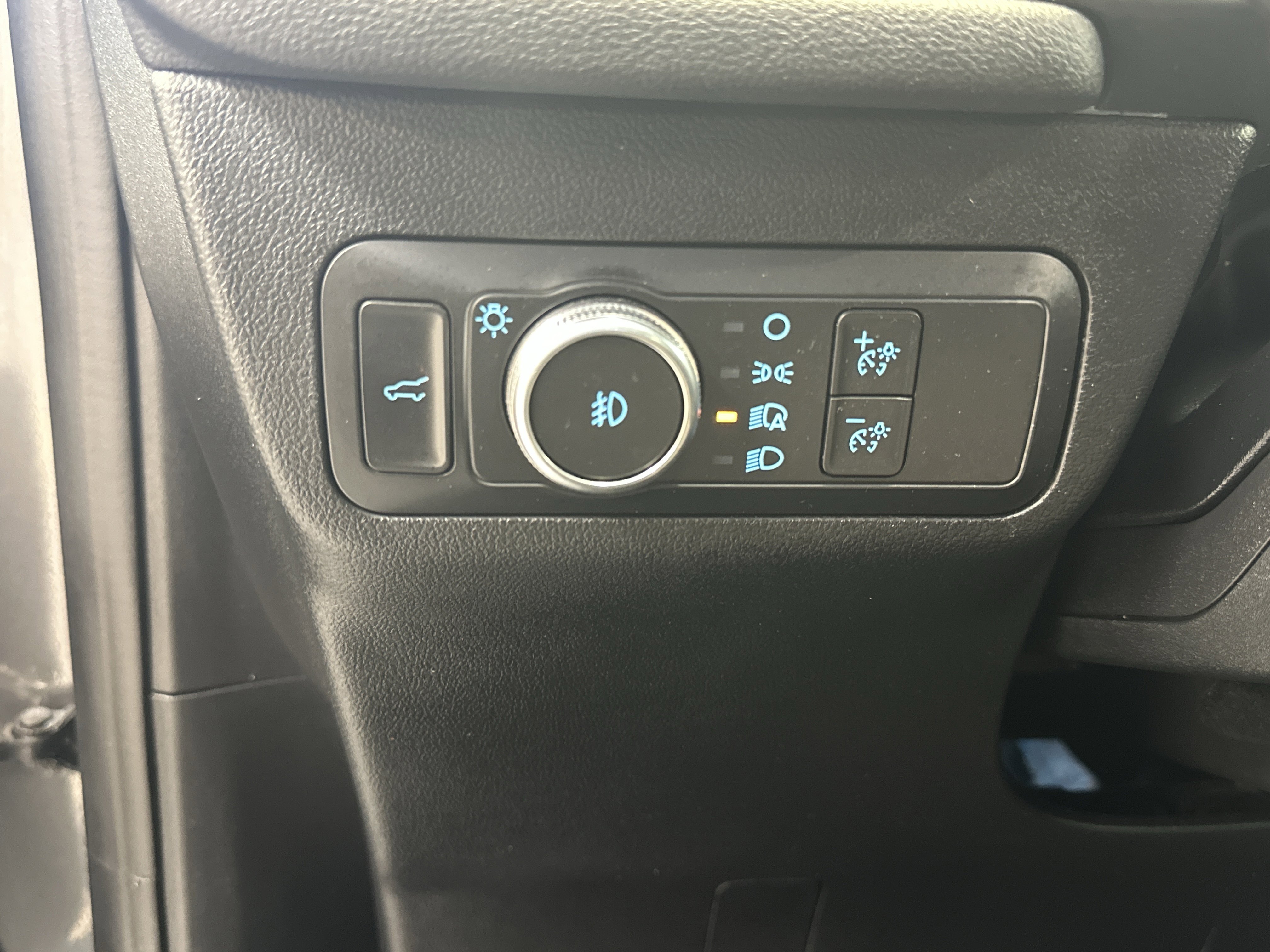 Used 2022 Ford Escape Titanium w/ Titanium Elite Package image 22