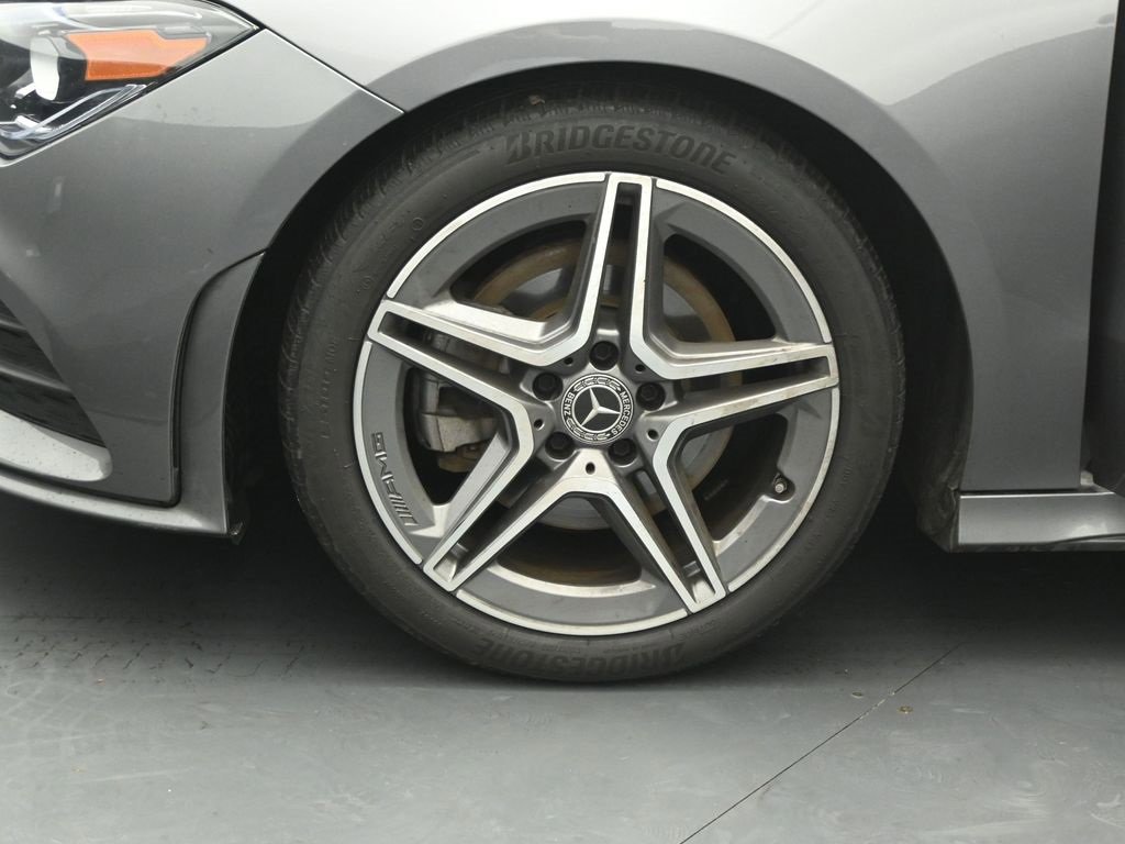 Used 2022 Mercedes-Benz CLA 250 4MATIC image 35