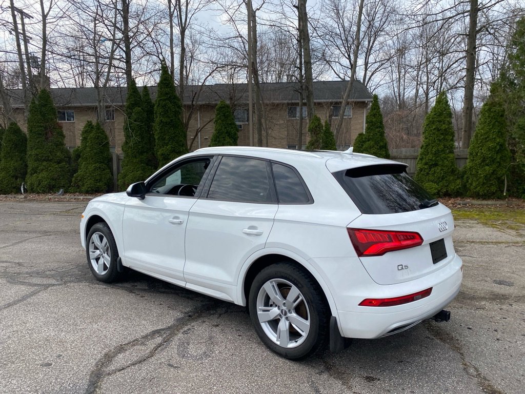 Used 2018 Audi Q5 2.0T Premium image 3
