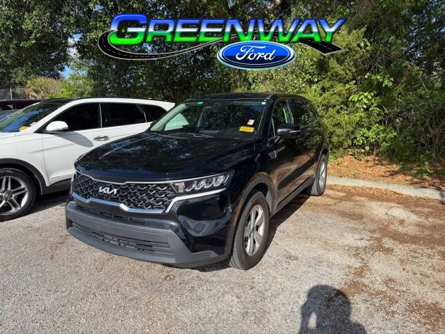 Used 2022 Kia Sorento LX