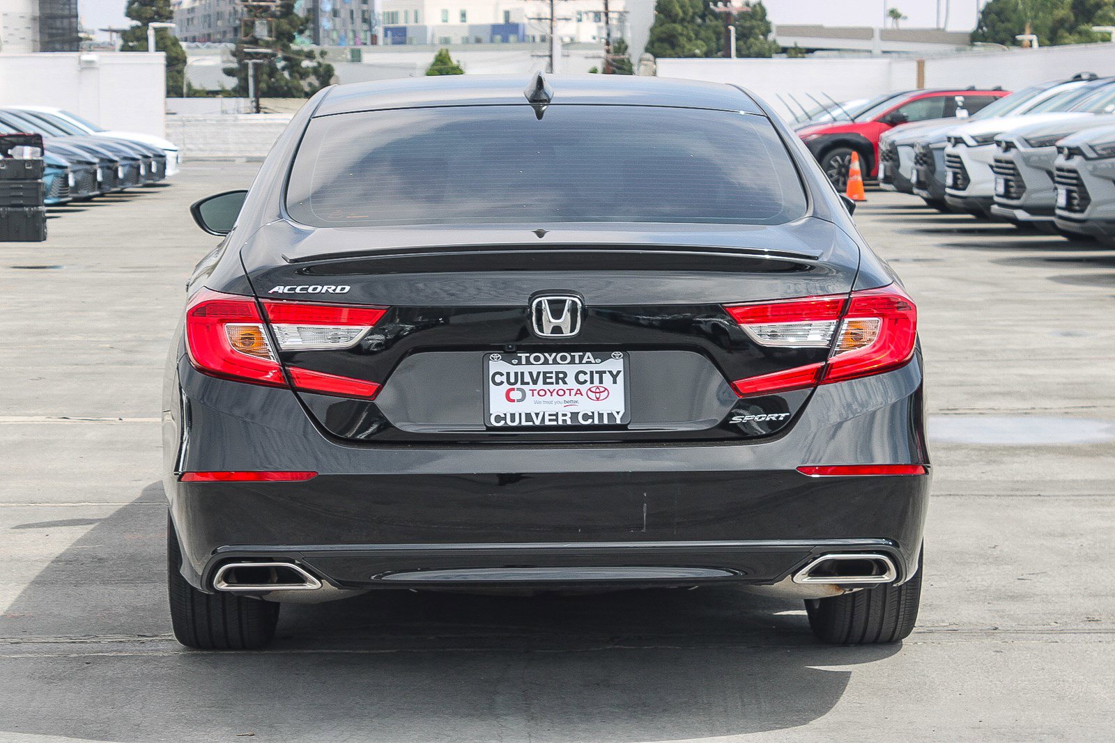 Used 2022 Honda Accord Sport image 8
