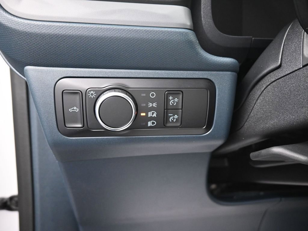 Used 2025 Ford Maverick XL w/ Equipment Group 102A image 14