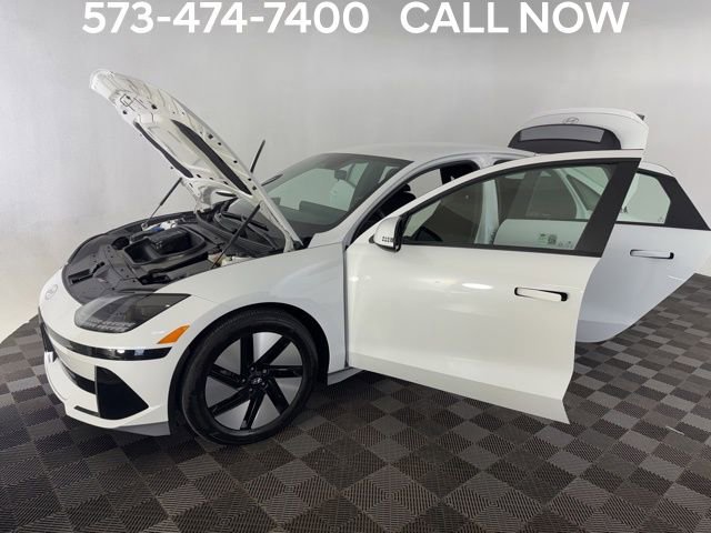 Used 2024 Hyundai Ioniq 6 SE RWD image 11