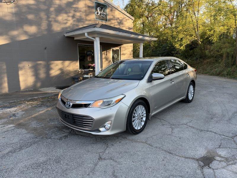 Used 2015 Toyota Avalon XLE Touring FWD image 1