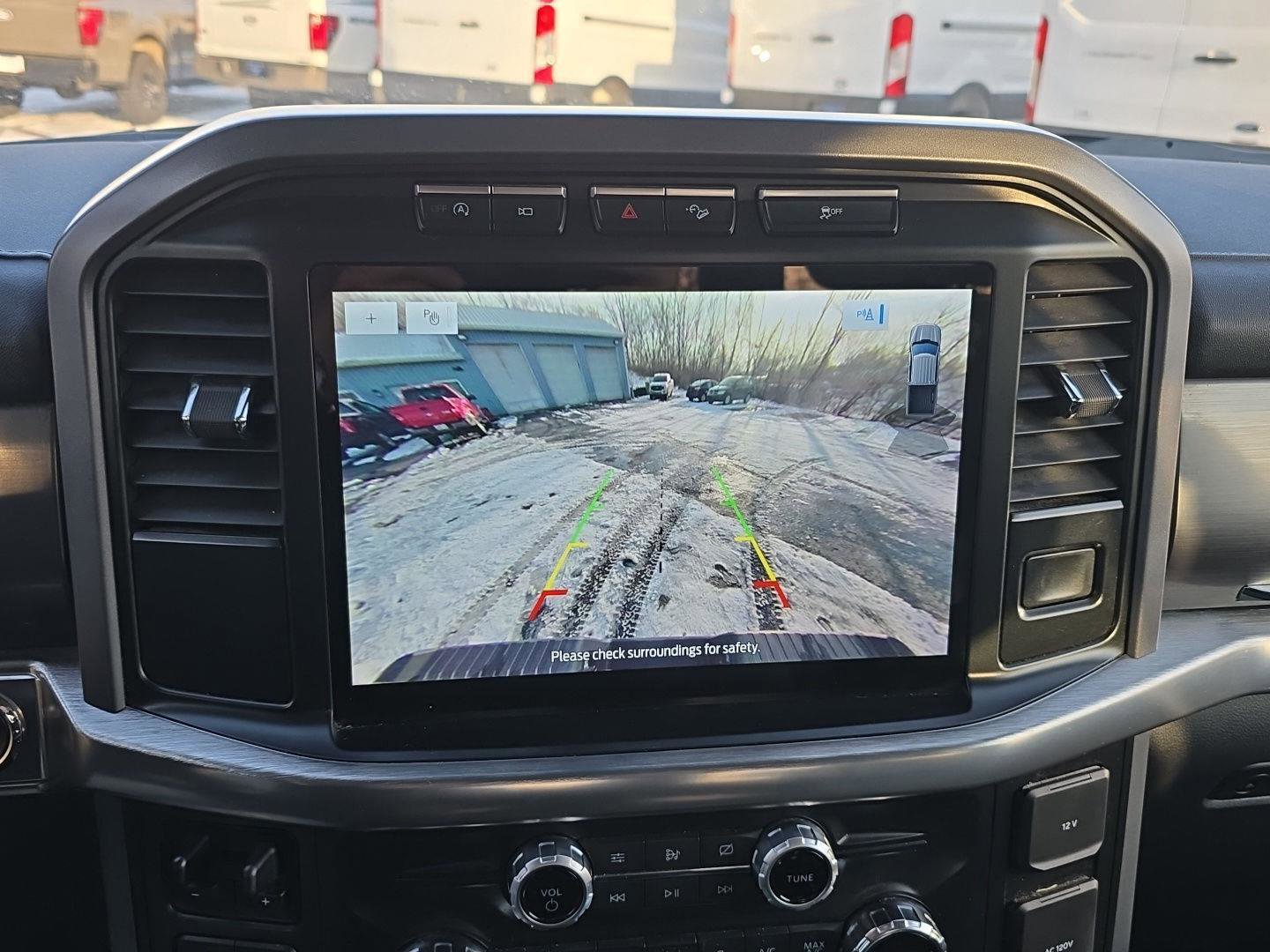 Used 2021 Ford F150 Lariat w/ Equipment Group 501A Mid image 21